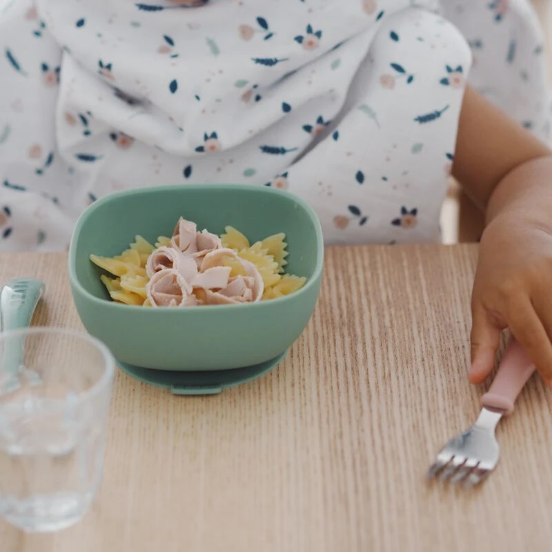 Beaba Bol Silicone Ventouse Sage Green 2 Beaba Bol Silicone Ventouse Sage Green – Image 2