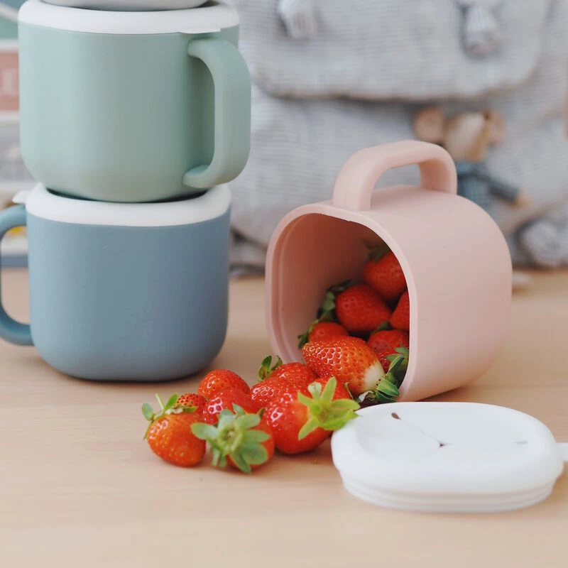 Beaba Snack Box Silicone Sage Green 5 Beaba Snack Box Silicone Sage Green – Image 5