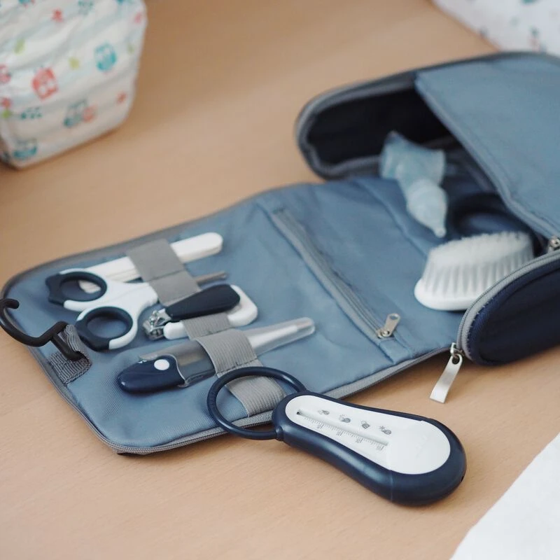 Beaba Trousse De Toilette Nomade Night Blue 4 Beaba Trousse De Toilette Nomade Night Blue – Image 4