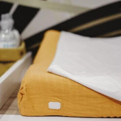 Beaba Housse Sofalange® Avec Serviette éponge Amovible Honey 7 Beaba Housse Sofalange® Avec Serviette éponge Amovible Honey -Beaba 920402 product amb 2a