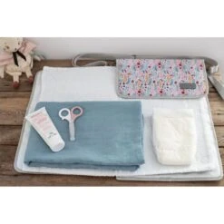 Beaba Pochette à Langer Genève Mirage Grey/floral -Beaba 940280 product amb 5a